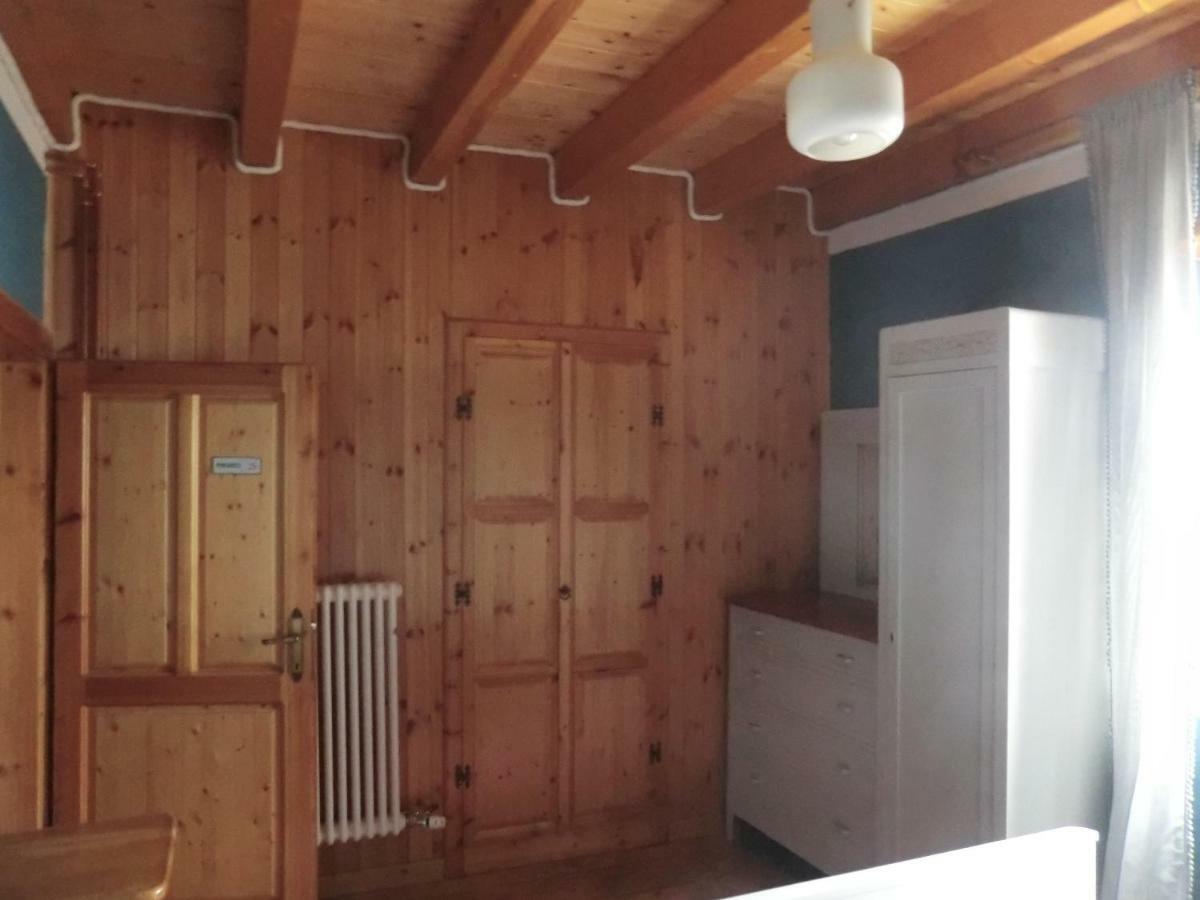 Отель Trekking House Pasubio Валли-дель-Пасубио Экстерьер фото